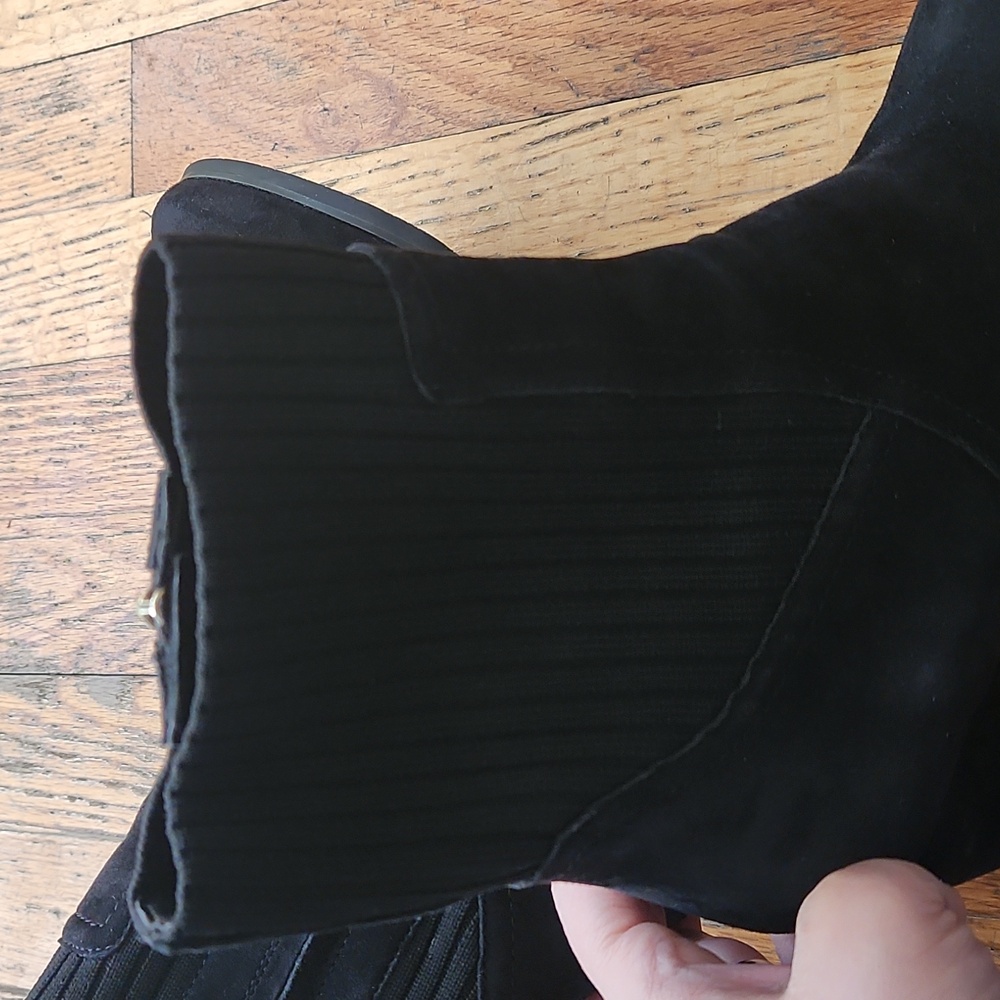 Vionic Black Ankle Booties - Picture 7 of 13